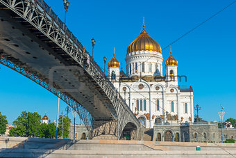 Bridge over the Moscow river and church