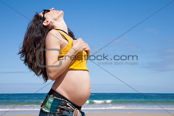 pregnant woman showing paunch