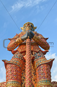 Giant statue thai style 