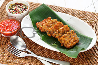 fried tempeh, indonesian food