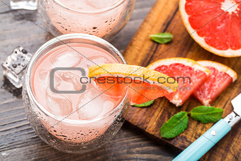 Grapefruit cocktail