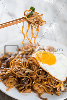 Stir fried Char Kuey Teow
