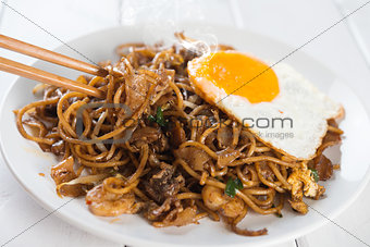 Asian dish Char Kuey Teow