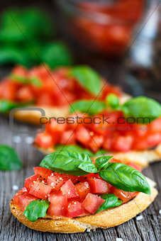 Tomato bruschetta with tomatoes and basil 