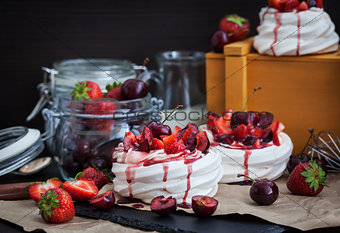  Pavlova meringue cake with fresh strawberry and cherry