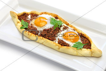 mince meat pide, turkish pizza