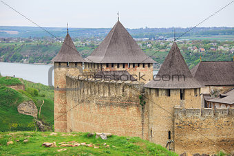 Old Khotyn Fortress