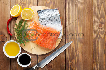 Salmon, spices and condiments