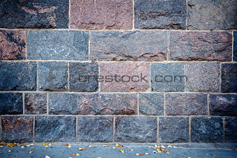 Wall of stone blocks 