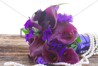 Calla lilly and eustoma flowers
