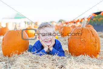 kid at pumpkin patch