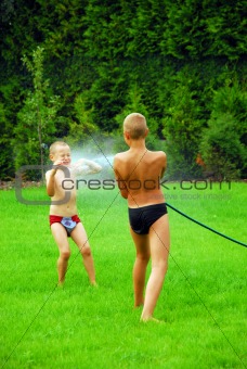 boys play with water