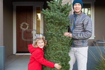 family buying christmas tree