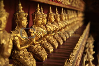 Thai statue anglea roll