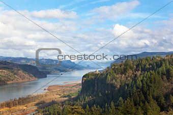 Crown Point Overlooking Columbia River Gorge Daytime