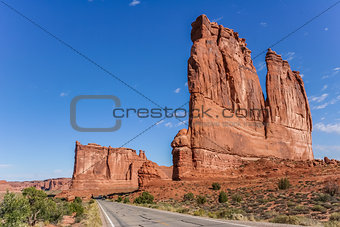 Road along the courthouse towers in Arches National Park