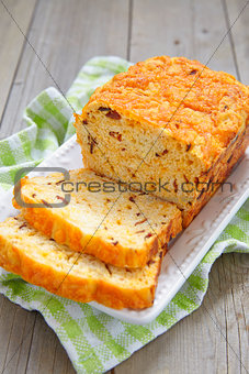 Corn bread with bacon and cheddar