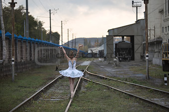 Ballerina on rails