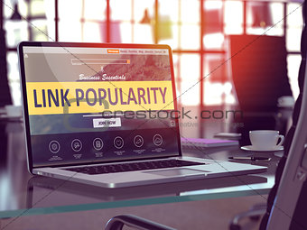 Laptop Screen with Link Popularity Concept.