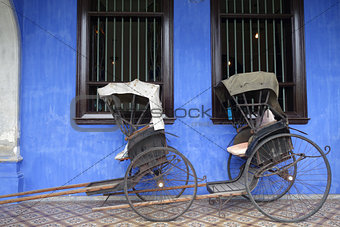 Old rickshaw tricycle near Fatt Tze Mansion or Blue Mansion, Pen