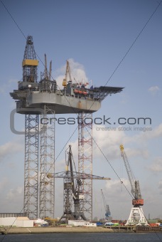 Oil rig 4