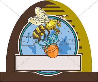 Bee Carrying Honey Pot Skep Circle Drawing