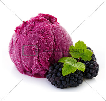 Ice cream and fresh blackberry.