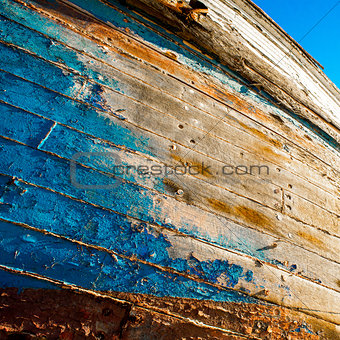 Colours of wooden boat