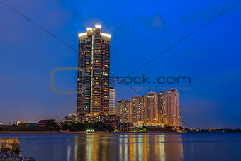 Twilight scene at Chao Phraya river