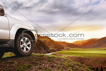 Offroad car concept with mountains