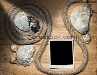 Instant Photo - Rope and Seashells