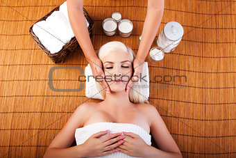 Relaxation pampering facial massage
