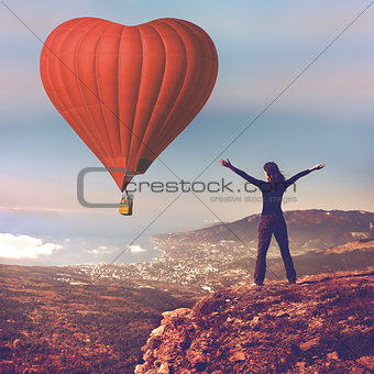 Sigle air balloon in blue sky