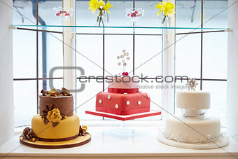 Window Display In Cake Decorating Shop