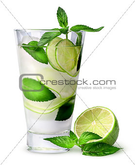 Lemonade with lime and mint