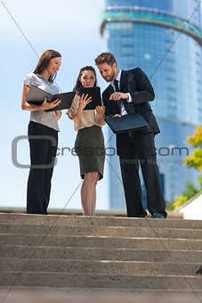City Business Man Woman Team Using Tablet Computer 