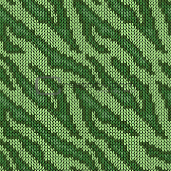 Seamless knitted green camouflage pattern