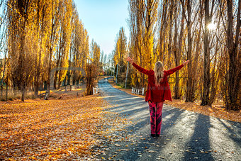 Woman enjoying countryside in Autumn