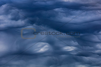 Mammatus cloud
