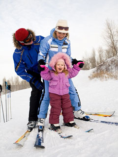 Family skiing